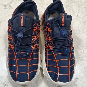 Bronax Boys Spiderweb Sneakers Size 3Y New, Never Worn.